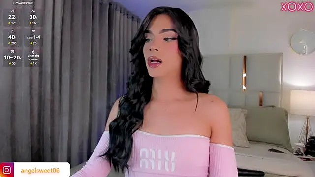 ANGELL06 online show from 10/10/25, 04:55