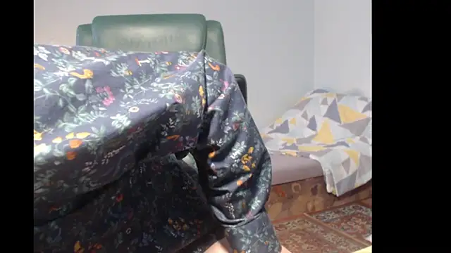 tuttiluss44 online show from 11/14/25, 10:03