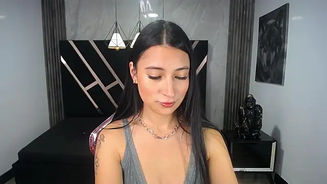 Snapshot of lizzyluk_ch chatting on 01/12/25, 11:50 lizzyluk ch online show from 01/12/25, 11:50