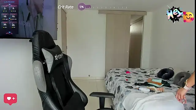 Snapshot of lizzyluk_ch chatting on 03/06/25, 08:16 lizzyluk ch online show from 03/06/25, 08:16