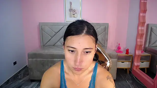 Snapshot of lizzyluk_ch chatting on 01/09/26, 10:33 lizzyluk ch online show from 01/09/26, 10:33