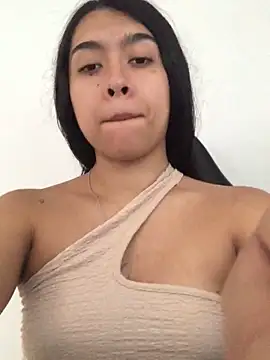 SweetLatiin  online show from 10/05/25, 06:50