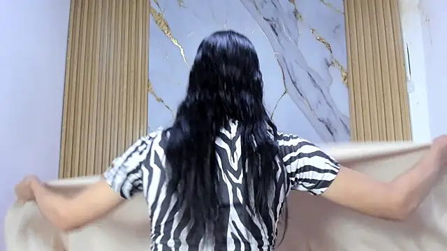 Luluu 08 online show from 06/15/26, 03:36