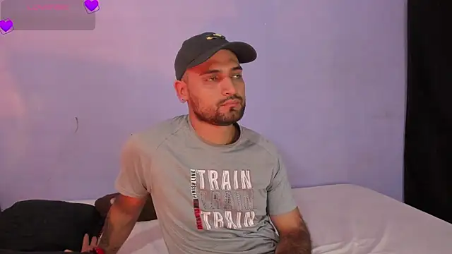 Snapshot of 6_bunny_9 chatting on 02/27/25, 12:10 6 bunny 9 online show from 02/27/25, 12:10