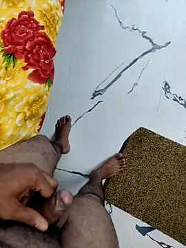 Snapshot of MALLUSING555 chatting on 09/13/25, 08:58 MALLUSING555 online show from 09/13/25, 08:58