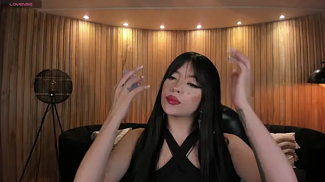 ValeriaRiveraX online show from 11/09/25, 11:47