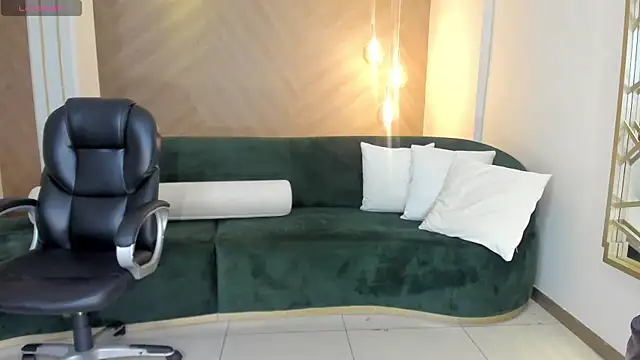 MariaHerrera  online show from 03/23/25, 05:32