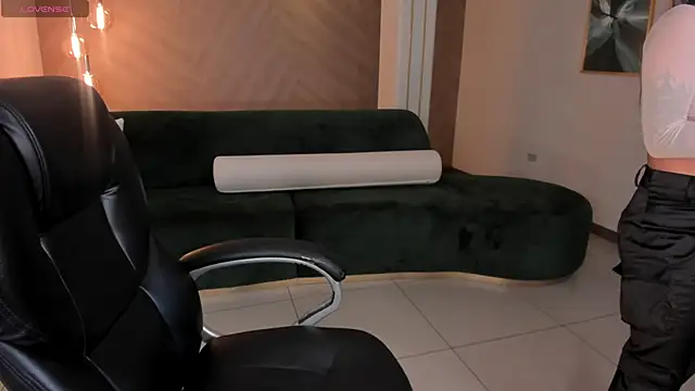 MariaHerrera  online show from 03/23/25, 08:37