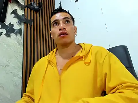 Snapshot of jack_pergurtson01 chatting on 10/22/25, 10:59 jack pergurtson01 online show from 10/22/25, 10:59