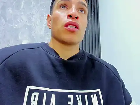 Snapshot of jack_pergurtson01 chatting on 12/02/25, 10:31 jack pergurtson01 online show from 12/02/25, 10:31