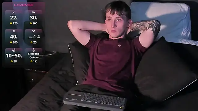 Snapshot of Dylanwhite23_ chatting on 01/06/26, 12:47 Dylanwhite23 online show from 01/06/26, 12:47