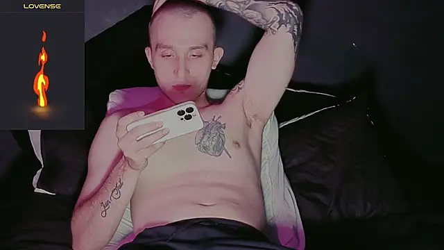 Snapshot of Dylanwhite23_ chatting on 01/31/26, 09:46 Dylanwhite23 online show from 01/31/26, 09:46