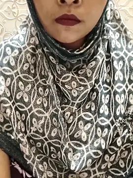 Indian-Nazia online show from 09/26/25, 07:51