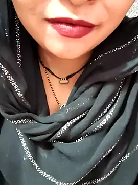 Indian-Nazia online show from 10/16/25, 07:48