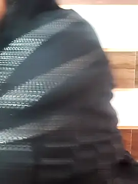 Indian-Nazia online show from 10/19/25, 08:42