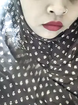 Indian-Nazia online show from 04/29/26, 07:09