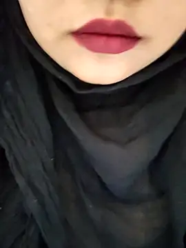 Snapshot of Indian-Nazia chatting on 05/19/26, 10:21 Indian-Nazia online show from 05/19/26, 10:21