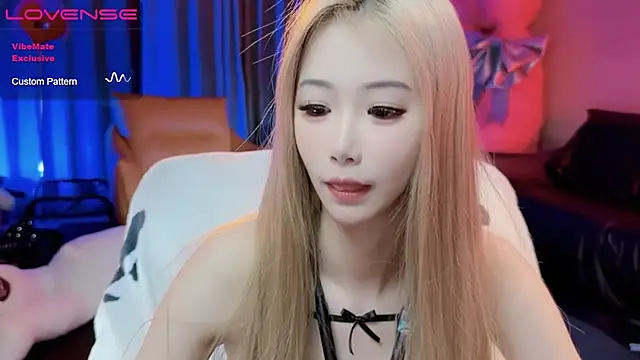 JoooJo  online show from 03/21/25, 08:08