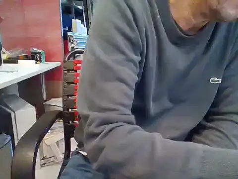 Snapshot of Raimundo1971 chatting on 10/29/25, 02:19 Raimundo1971 online show from 10/29/25, 02:19