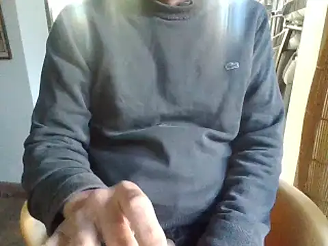 Snapshot of Raimundo1971 chatting on 06/30/26, 03:35 Raimundo1971 online show from 06/30/26, 03:35