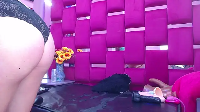 Lya Anal online show from 10/20/25, 08:20