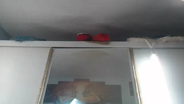 Snapshot of Jennytop chatting on 09/27/25, 10:26 Jennytop online show from 09/27/25, 10:26