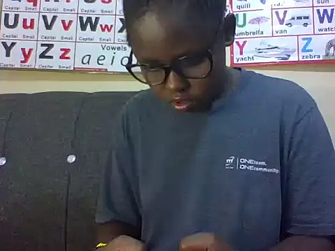 Sweetcecie01 online show from 04/29/26, 12:09
