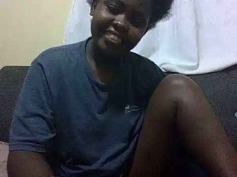 Sweetcecie01 online show from 04/29/26, 08:04
