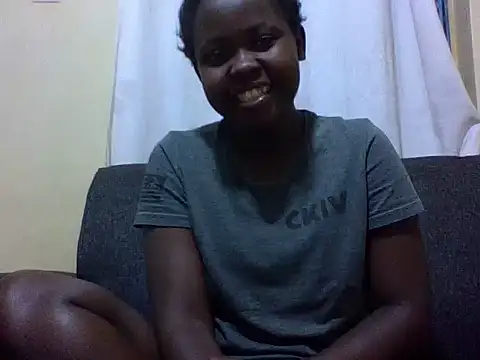 Sweetcecie01 online show from 06/14/26, 09:06