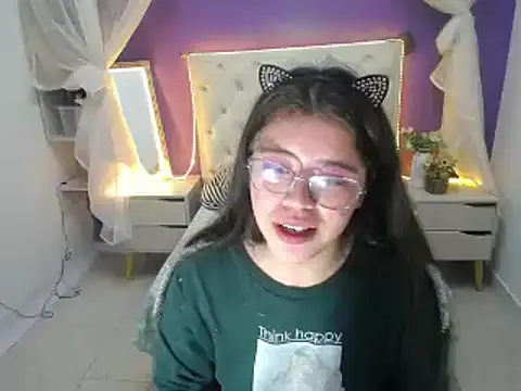 Snapshot of Ingrid_Casas chatting on 12/30/24, 04:42 Ingrid Casas online show from 12/30/24, 04:42