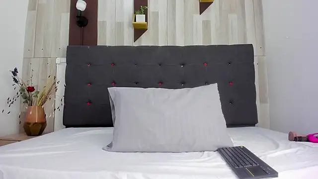 Anastasiapriest online show from 09/12/25, 11:54