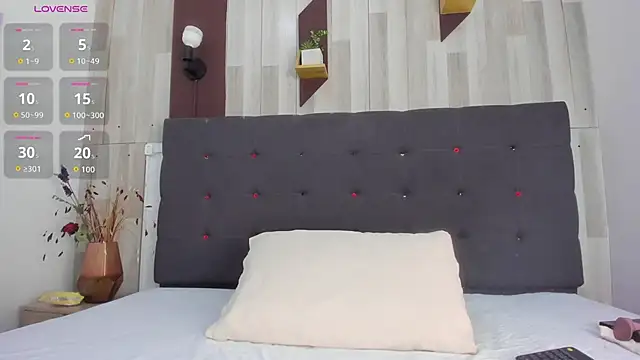 Anastasiapriest online show from 10/01/25, 11:49