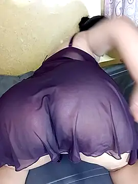 Snapshot of pipachox chatting on 02/07/25, 11:45 pipachox online show from 02/07/25, 11:45