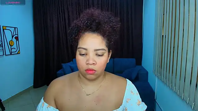 Snapshot of AngelaCoffee chatting on 02/23/25, 03:13 AngelaCoffee online show from 02/23/25, 03:13