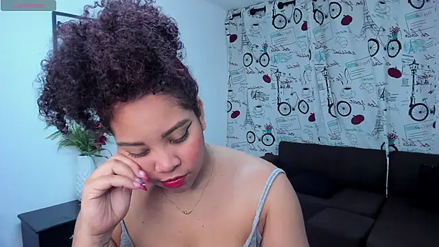 Snapshot of AngelaCoffee chatting on 02/27/25, 03:04 AngelaCoffee online show from 02/27/25, 03:04