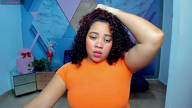 Snapshot of AngelaCoffee chatting on 03/08/25, 03:28 AngelaCoffee online show from 03/08/25, 03:28