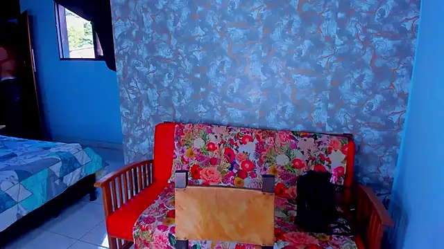 Snapshot of AngelaCoffee chatting on 12/15/25, 10:14 AngelaCoffee online show from 12/15/25, 10:14