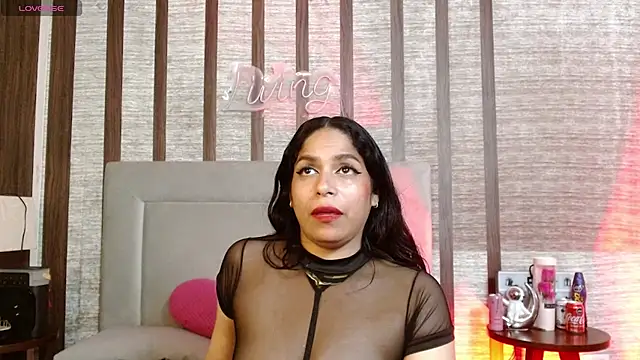 Sophy wm online show from 09/30/25, 03:17