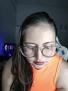 Snapshot of dani123unica chatting on 06/22/26, 10:45 dani123unica online show from 06/22/26, 10:45