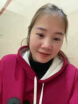 Snapshot of Baby-sexy96 chatting on 12/23/24, 04:06 Baby-sexy96 online show from 12/23/24, 04:06