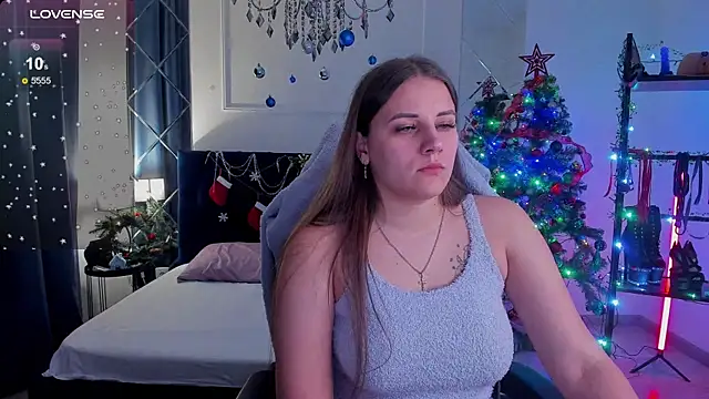 Snapshot of CandyKimmy chatting on 12/19/24, 04:23 CandyKimmy online show from 12/19/24, 04:23