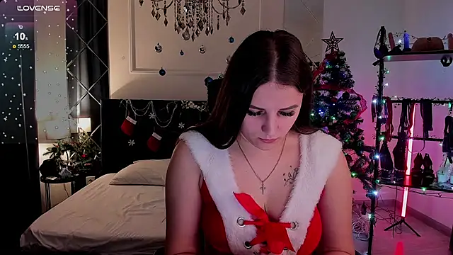 Snapshot of CandyKimmy chatting on 12/30/24, 12:54 CandyKimmy online show from 12/30/24, 12:54