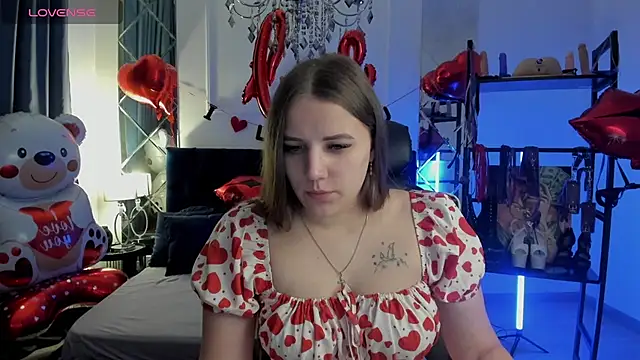 Snapshot of CandyKimmy chatting on 02/13/25, 11:58 CandyKimmy online show from 02/13/25, 11:58