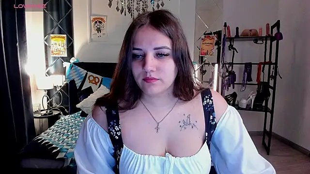 Snapshot of CandyKimmy chatting on 09/23/25, 12:46 CandyKimmy online show from 09/23/25, 12:46