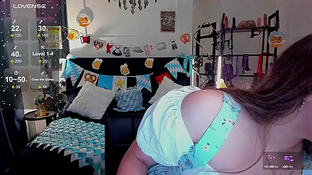 Snapshot of CandyKimmy chatting on 09/30/25, 12:48 CandyKimmy online show from 09/30/25, 12:48