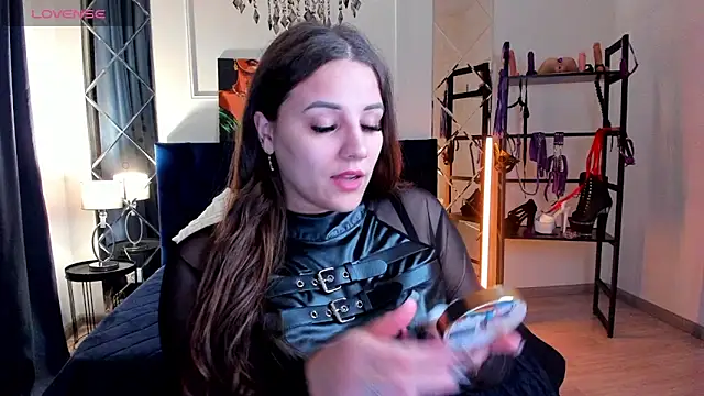 Snapshot of CandyKimmy chatting on 11/13/25, 12:42 CandyKimmy online show from 11/13/25, 12:42