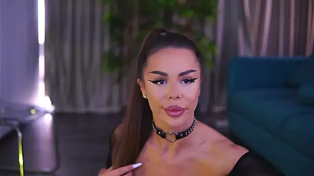 Snapshot of MissKiarra chatting on 03/09/25, 08:51 MissKiarra online show from 03/09/25, 08:51