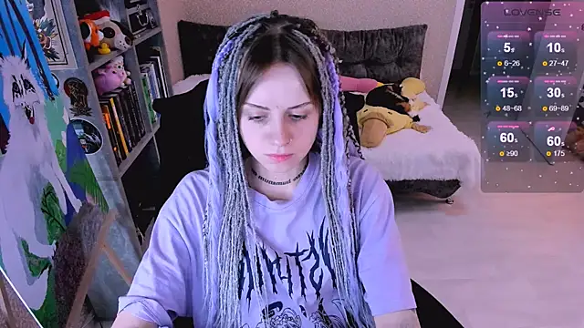 NaniMoore online show from 12/09/24, 11:15