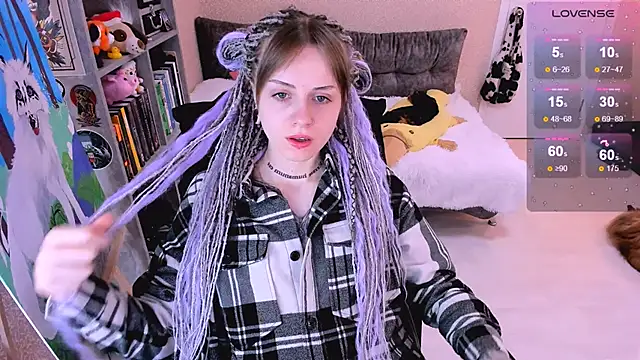 NaniMoore online show from 12/10/24, 07:58