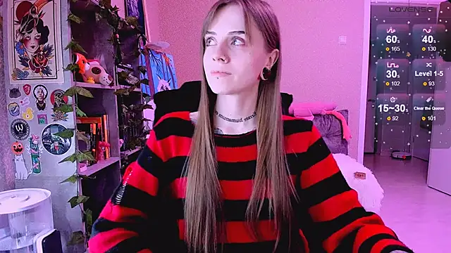 NaniMoore online show from 01/21/25, 08:43